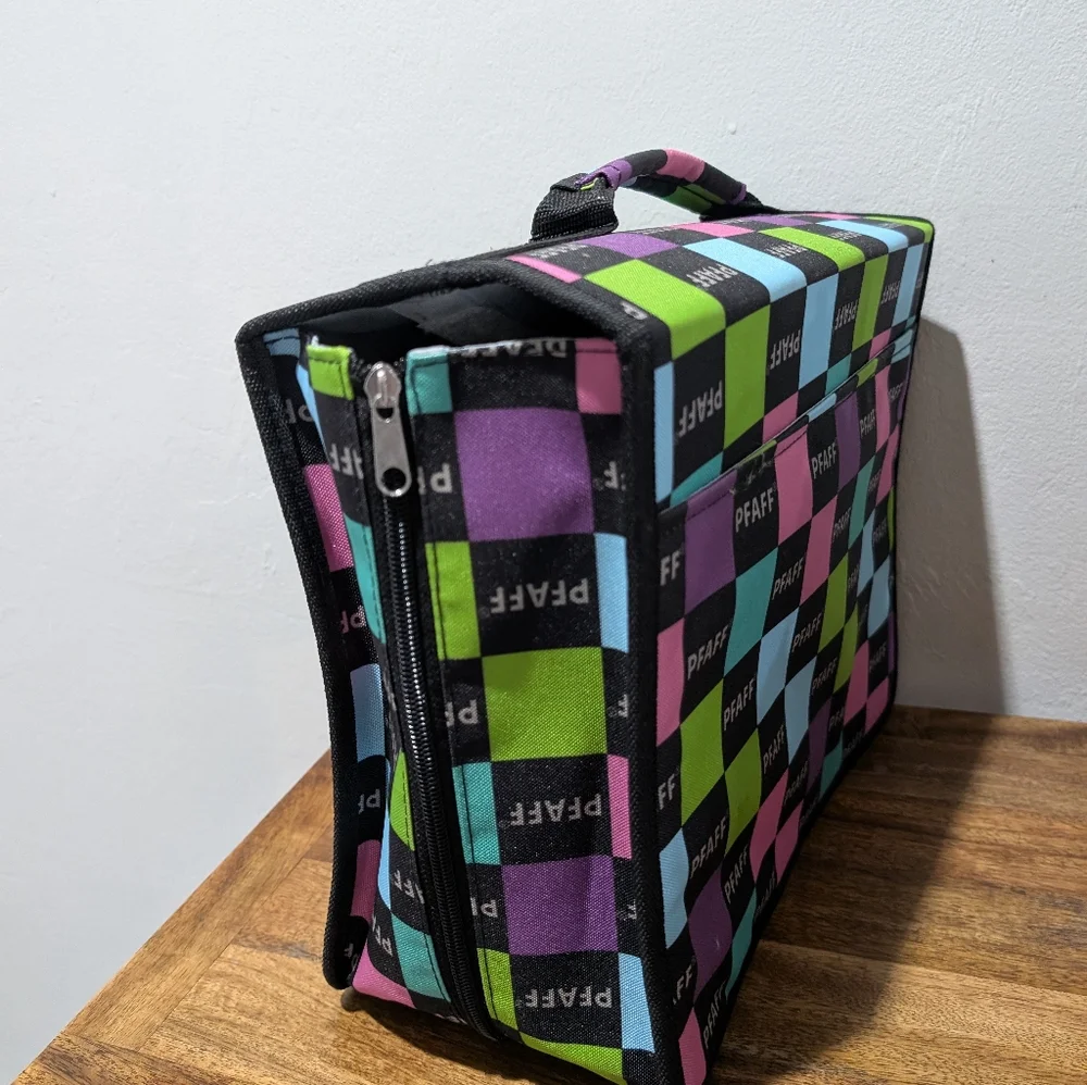 Pfaff Accessory‎ Tote with 4 Compartment Pages